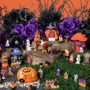 30 Piece Halloween Fairy Garden